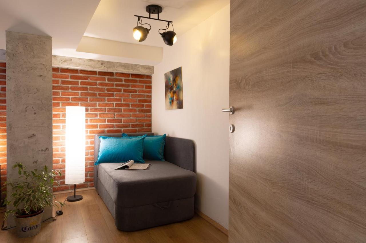 Skopje Home Apartments - Magyar Hazigazda エクステリア 写真